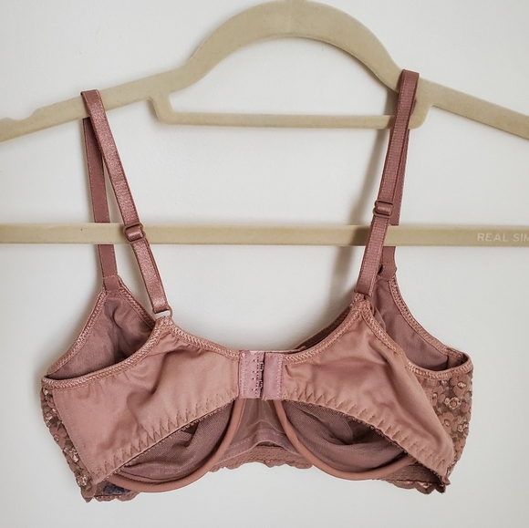 Olga Floral Lace Underwire Nude Neutral Beige Bra size 36B - Picture 5 of 8